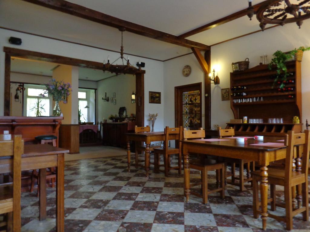 Hotel Gai-Sejour 라로셰안알데네 외부 사진
